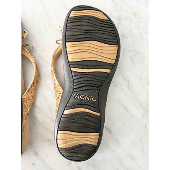 NWOT - Vionic Bella Toe Sandal - Gold Cork - Size 8 - Picture 5 of 5